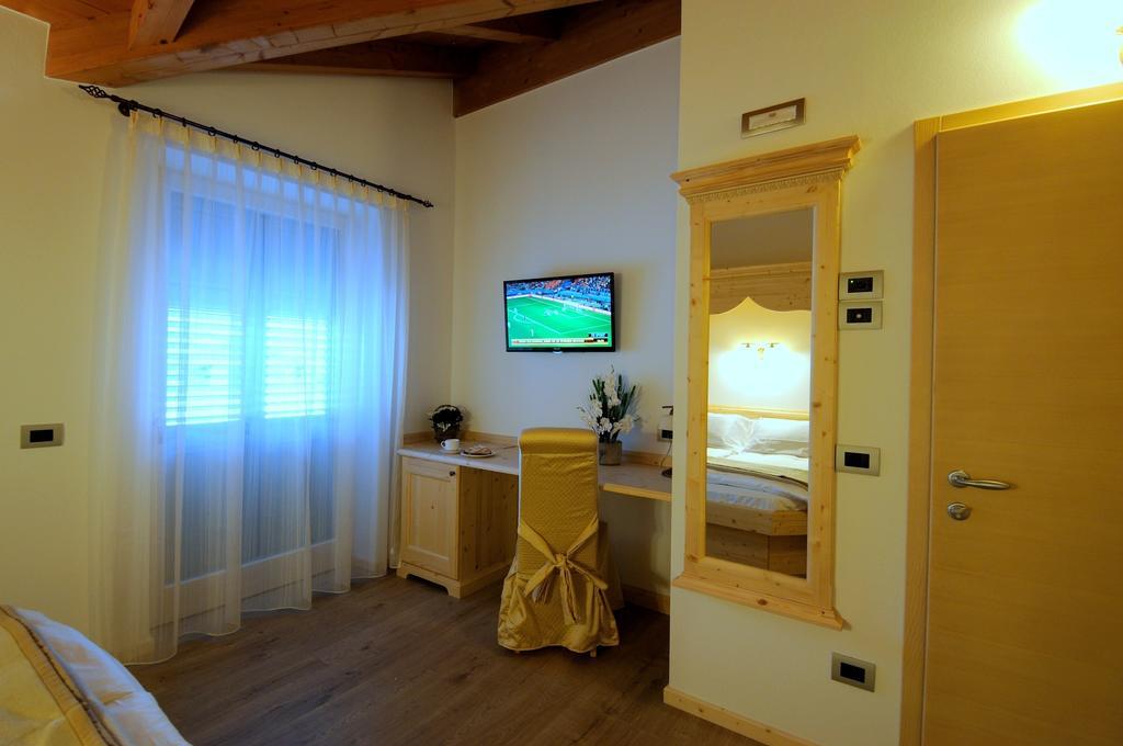 فيلا Agritur Melissa Croviana الغرفة الصورة